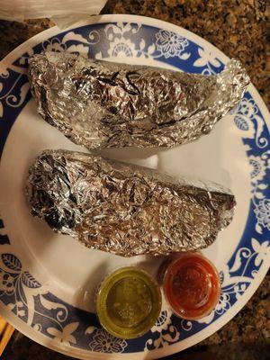 Al pastor and steak taco