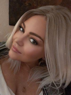 Unapologetically Sick Cosmetix