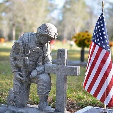 Alexandria Memorial Gardens