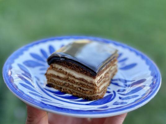 Papillon International Bakery