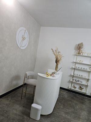Gorgeously Bare Sugaring Studio