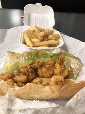 Tuesday Special... Shrimo PO' Boy! No complaints!!! I think it was 3/4 pound shrimp in this sandwich I surely would go back!