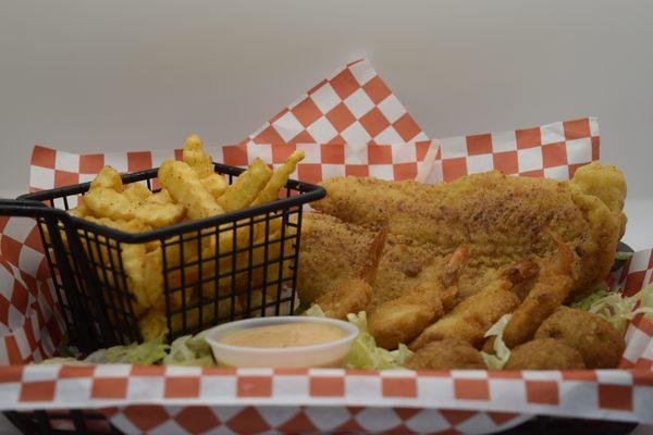 enjoy with po-boys plate