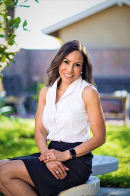 Sylvia Saavedra - Century 21