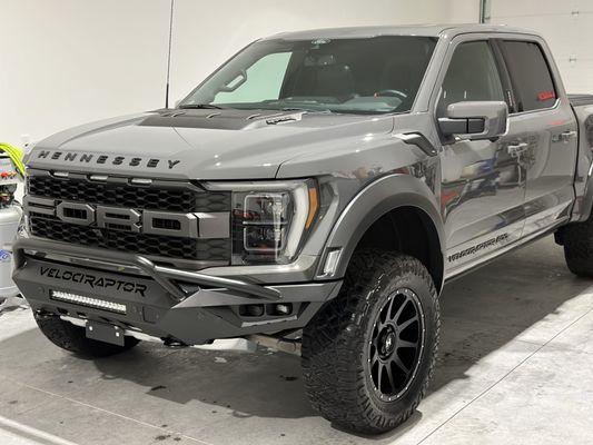 Hennesssey Velociraptor