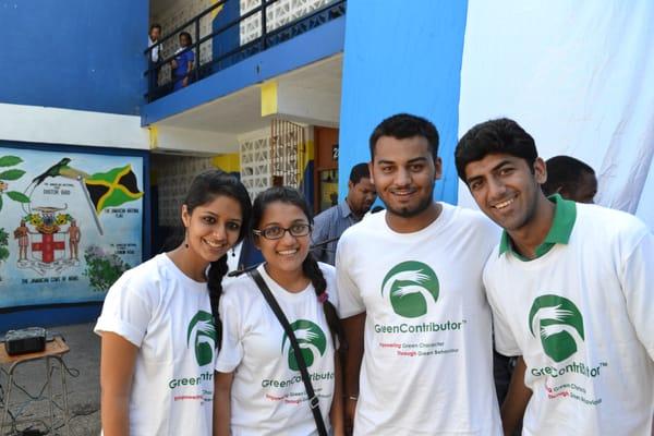 Some students doing volunteer work in Jamaica.