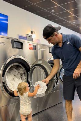 Kid friendly laundromat!