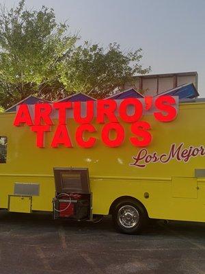 Arturo’s Tacos