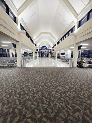 Tri-Cities Airport