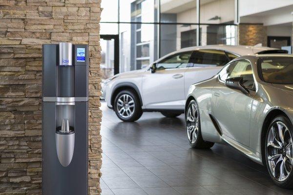 ION fits anywhere! Enjoy freshly filtered water at any location.