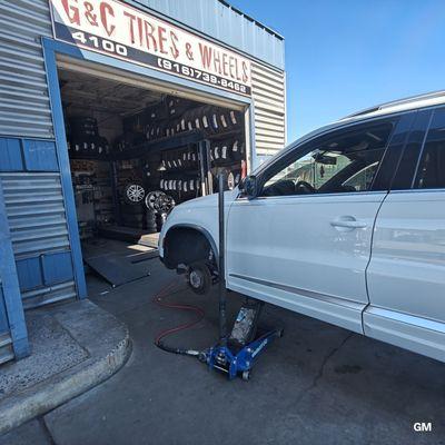 G & C Tire Shop