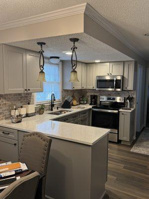 Grey's Painting and Home Improvement