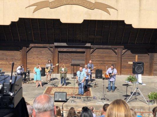 First Baptist Church