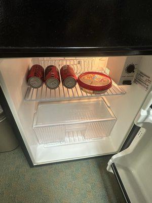 Cola cola and hummus