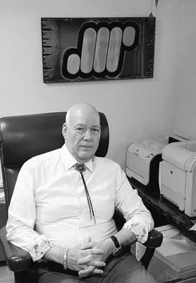 For over 40 years, Jeff Rose has served the Woodland Hills community with expert CPA services, helping individuals and businesses achieve fi