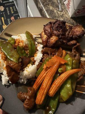 This is Great Wall's beef with snow pea pods. Best I've ever had. Ever. I'm not kidding.