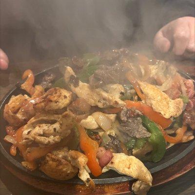 Mixed fajitas