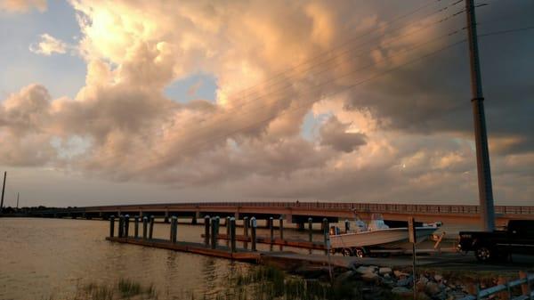 Floating docks and landing