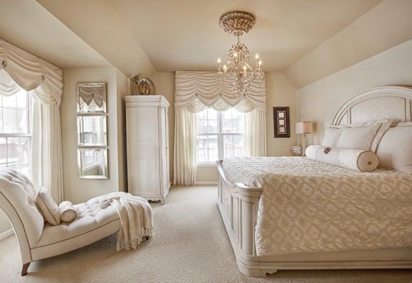 Interior Expressions by Jan