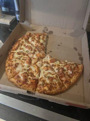 Tandoori chicken pizza