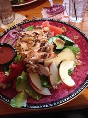 Cherry chicken salad