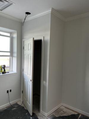 12 Moons Renovations