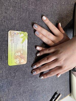 Lenox Salon - Ami Nails Therapy