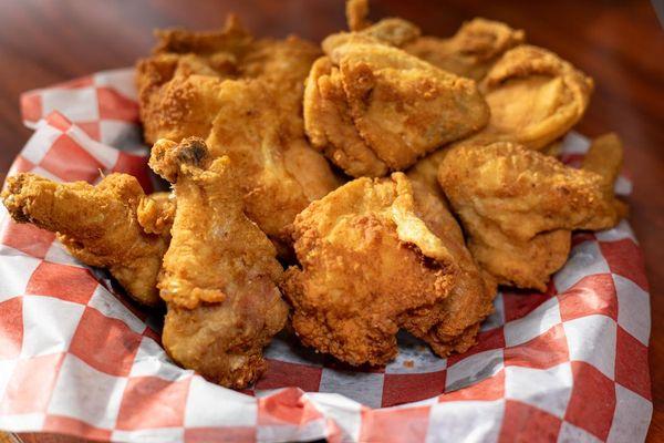 Boss Pizzeria and Sports Bar