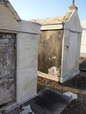 St Patrick Cemeteries & Mausoleum