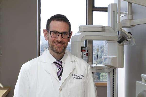 Dr. Peto uses modern technology to ensure you receive the most accurate care.