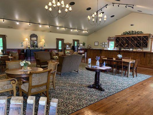 Stony Knoll Vineyards