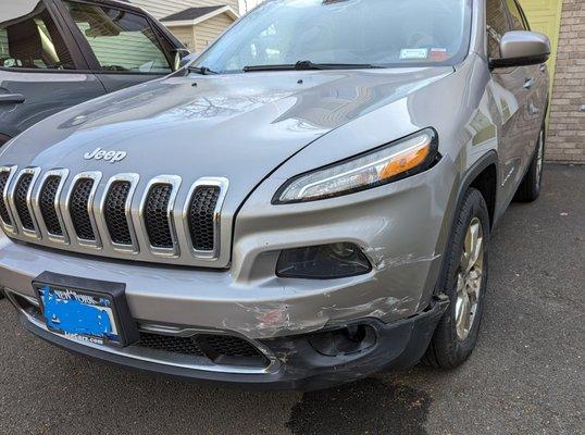 Maaco Auto Body Shop & Painting