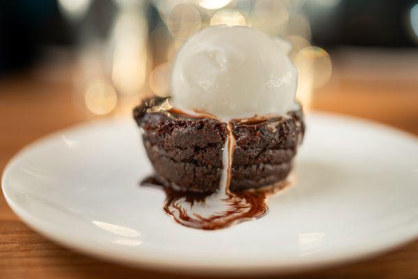 Molton chocolate cake