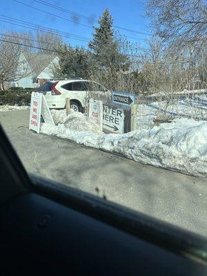 Beverly Hills Hand Car Wash & Detailing