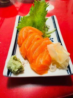 Salmon sashimi - melts in ur mouth