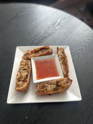 Chicken cheesesteak rolls