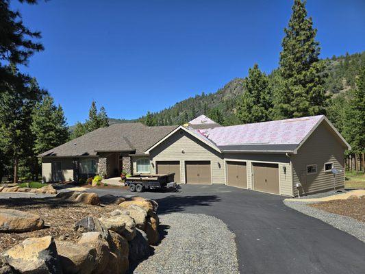 Best Roofer Near Me Rogue Valley, OR
