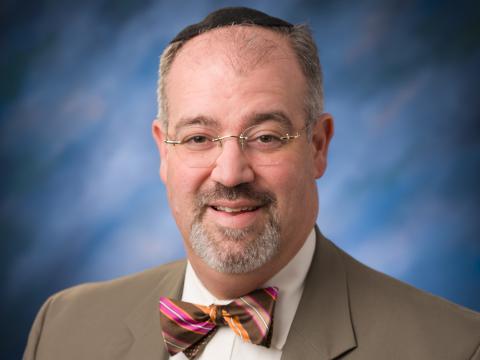 Daniel B Schwartz, Esq