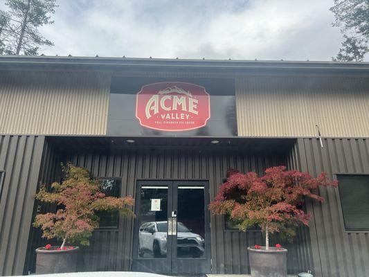 This location is where they distribute from. Not a retail ice cream shop