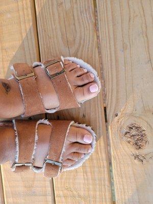 Yes I'm in house shoes but those toes