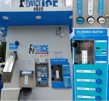 Your choice of fresh filtered ice or water.