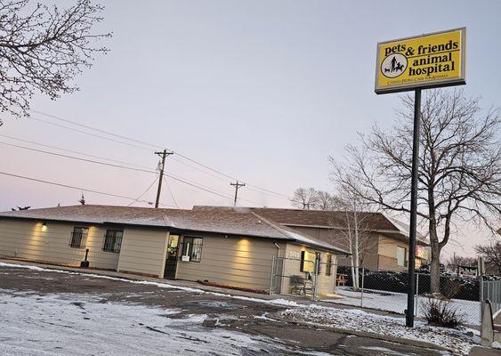 Pets & Friends Animal Hospital