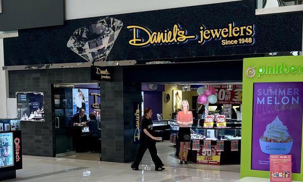 Daniel's Jewelers