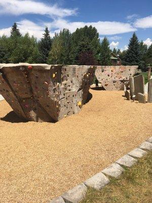 Free Outdoor Bouldering