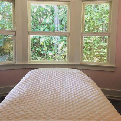 Tones Skin and Massage