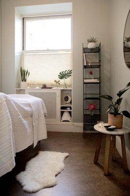 Peaceful treatment room.