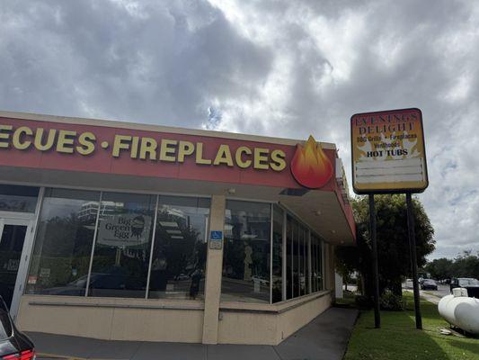 Evenings Delight Hot Tubs, BBQ Grills, Fireplaces