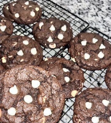 Indulge Sweets & Treats