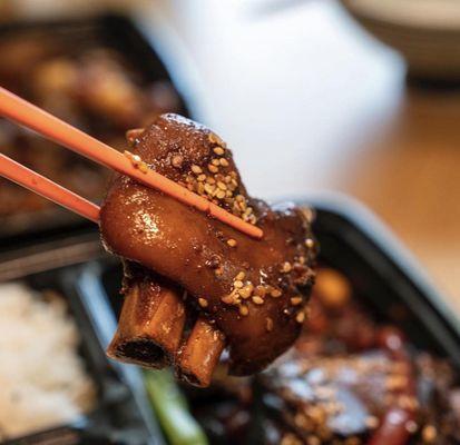 House Braised Pork Feet Rice /