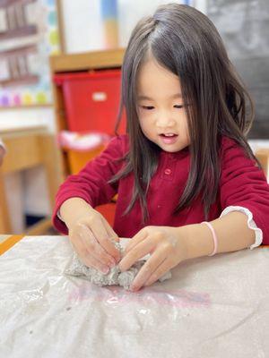 Fine Arts class - learning with clay